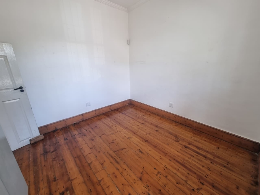 To Let 3 Bedroom Property for Rent in Woodstock Western Cape